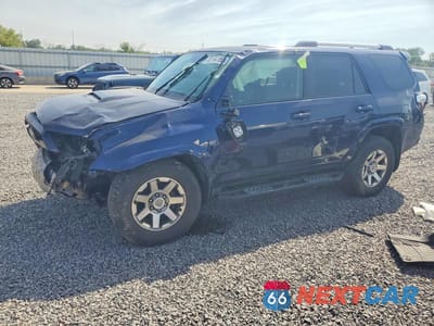 2014 TOYOTA 4RUNNER TRAIL PREMIUM JTEBU5JR0E5186586 - główne zdjęcie licytacji z USA - miniatura