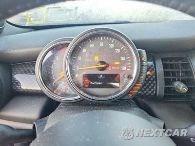 Zdjęcie 12 z 13 samochodu: 2017 MINI COOPER S VIN:WMWXP7C32H2A46101 - miniatura