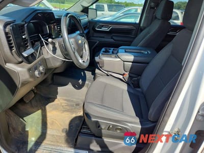 Zdjęcie 7 z 12 samochodu: 2025 CHEVROLET SILVERADO C1500 LT VIN:2GCPACEDXS1106763 - miniatura