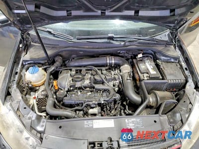 Zdjęcie 12 z 13 samochodu: 2010 VOLKSWAGEN GTI VIN:WVWHV7AJXAW151933 - miniatura
