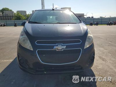 Piąte zdjęcie samochodu w środku: 2014 CHEVROLET SPARK 1LT VIN:KL8CD6S98EC422208 - miniatura