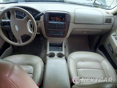 Zdjęcie 8 z 13 samochodu: 2004 FORD EXPLORER LIMITED VIN:1FMZU65KX4UB75794 - miniatura