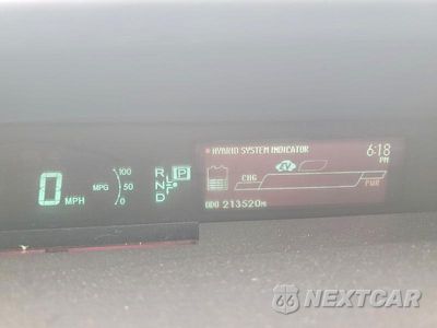 Zdjęcie 9 z 13 samochodu: 2015 TOYOTA PRIUS THREE VIN:JTDKN3DU6F0400419 - miniatura