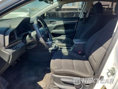 Zdjęcie 7 z 12 samochodu: 2020 HYUNDAI ELANTRA SEL VIN:5NPD84LF1LH542006 - miniatura