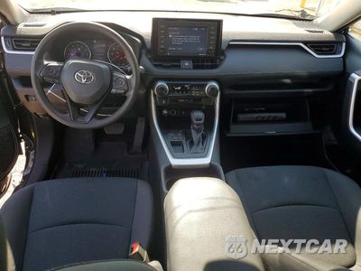 Zdjęcie 8 z 12 samochodu: 2021 TOYOTA RAV4 LE VIN:2T3H1RFV4MC110088 - miniatura