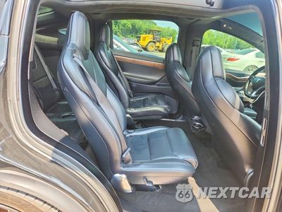 Zdjęcie 11 z 14 samochodu: 2017 TESLA MODEL X VIN:5YJXCBE42HF051851 - miniatura