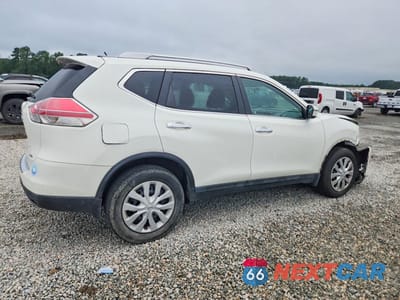 Trzecie zdjęcie samochodu z tyłu: 2016 NISSAN ROGUE S VIN:5N1AT2MV0GC921412 - miniatura