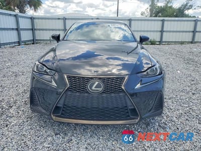 Piąte zdjęcie samochodu w środku: 2019 LEXUS IS 300 VIN:JTHBA1D28K5089148 - miniatura