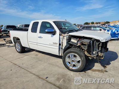 Czwarte zdjęcie samochodu z boku: 2012 CHEVROLET SILVERADO C1500 LT VIN:1GCRCSE05CZ140693 - miniatura