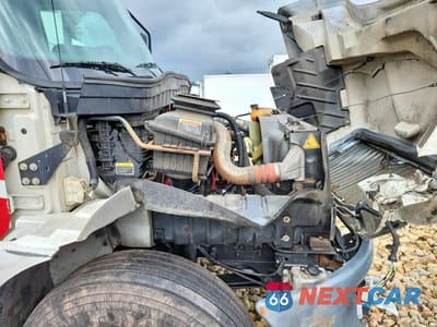 Zdjęcie 12 z 13 samochodu: 2020 INTERNATIONAL MV607 REFRIGERATED BOX TRUCK VIN:3HAEUMMN3LL847685 - miniatura