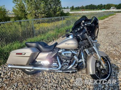 2018 HARLEY-DAVIDSON FLHX STREET GLIDE 1HD1KBC16JB655394 - główne zdjęcie licytacji z USA - miniatura