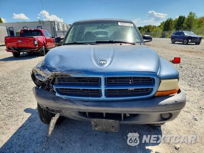 Piąte zdjęcie samochodu w środku: 2003 DODGE DAKOTA QUAD SPORT VIN:1D7HG38X13S363696 - miniatura