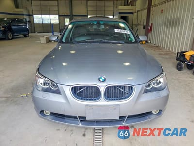 Piąte zdjęcie samochodu w środku: 2006 BMW 525 XI VIN:WBANF33566CB86082 - miniatura