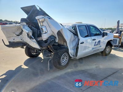 Trzecie zdjęcie samochodu z tyłu: 2024 CHEVROLET SILVERADO K1500 VIN:3GCUDAEDXRG144607 - miniatura