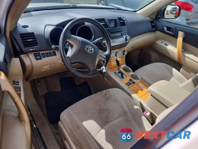 Zdjęcie 8 z 13 samochodu: 2008 TOYOTA HIGHLANDER HYBRID VIN:JTEEW41A882002738 - miniatura