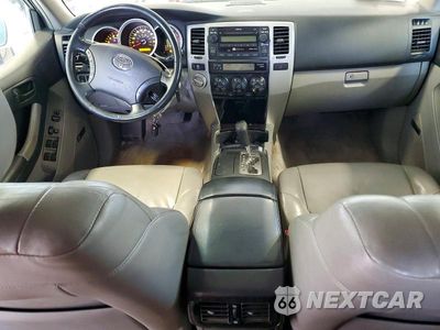 Zdjęcie 8 z 12 samochodu: 2006 TOYOTA 4RUNNER LIMITED VIN:JTEBU17R968057505 - miniatura