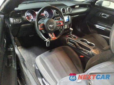 Zdjęcie 8 z 12 samochodu: 2019 FORD MUSTANG VIN:1FA6P8THXK5184378 - miniatura