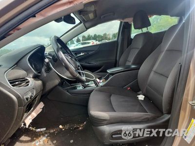 Zdjęcie 7 z 12 samochodu: 2018 CHEVROLET MALIBU LT VIN:1G1ZD5ST3JF163104 - miniatura