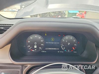 Zdjęcie 9 z 13 samochodu: 2024 LAND ROVER DEFENDER 110 S VIN:SALEJEEX3R2350416 - miniatura