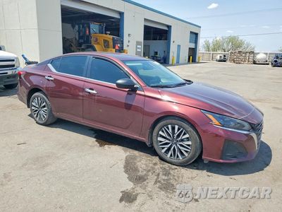 Czwarte zdjęcie samochodu z boku: 2025 NISSAN ALTIMA SV VIN:1N4BL4DV0SN336188 - miniatura