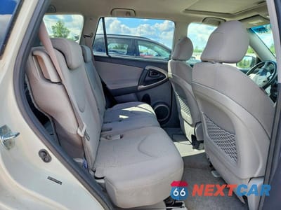 Zdjęcie 11 z 13 samochodu: 2008 TOYOTA RAV4 LIMITED VIN:JTMBD31V485169364 - miniatura