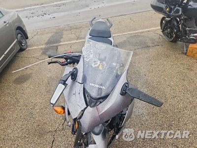 Piąte zdjęcie samochodu w środku: 2015 HONDA CBR500 R VIN:MLHPC4468F5200970 - miniatura