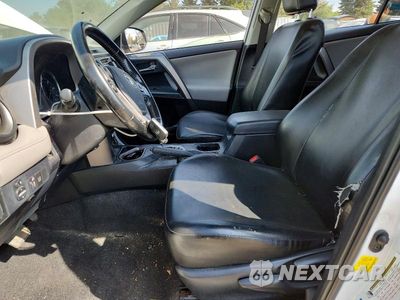 Zdjęcie 7 z 12 samochodu: 2018 TOYOTA RAV4 HYBRID XLE VIN:JTMRJREV2JD204547 - miniatura