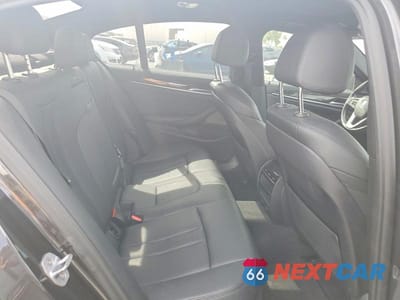 Zdjęcie 10 z 12 samochodu: 2019 BMW 530 I VIN:WBAJA5C51KBX46905 - miniatura