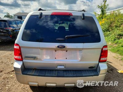Zdjęcie 6 z 13 samochodu: 2011 FORD ESCAPE XLT VIN:1FMCU9D76BKB40750 - miniatura