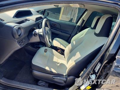 Zdjęcie 7 z 12 samochodu: 2017 TOYOTA PRIUS C ONE VIN:JTDKDTB34H1595012 - miniatura