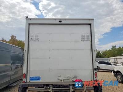 Zdjęcie 6 z 13 samochodu: 2023 CHEVROLET EXPRESS BOX TRUCK VIN:1GB3GSC7XP1103612 - miniatura