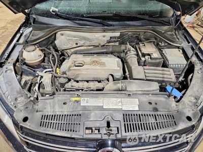 Zdjęcie 12 z 13 samochodu: 2018 VOLKSWAGEN TIGUAN VIN:WVGBV7AX0JK003979 - miniatura