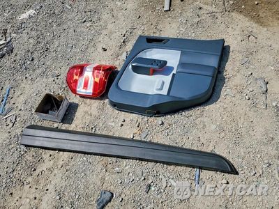 Zdjęcie 12 z 13 samochodu: 2024 FORD MAVERICK XLT VIN:3FTTW8J94RRB27807 - miniatura