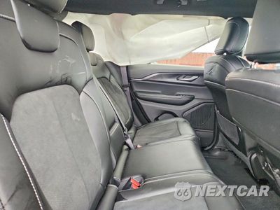 Zdjęcie 11 z 13 samochodu: 2025 JEEP GRAND CHEROKEE LAREDO VIN:1C4RJGAG7S8792340 - miniatura