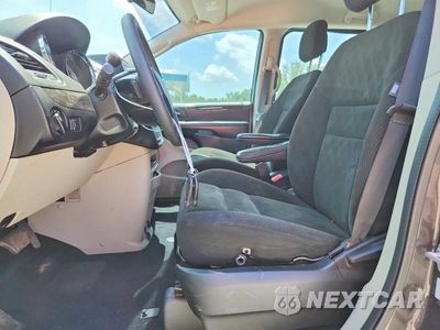Zdjęcie 7 z 14 samochodu: 2016 DODGE GRAND CARAVAN SE VIN:2C4RDGBG1GR315582 - miniatura