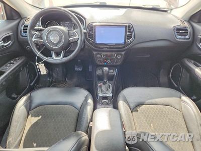 Zdjęcie 8 z 12 samochodu: 2019 JEEP COMPASS LATITUDE VIN:3C4NJCBB9KT637347 - miniatura