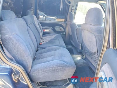 Zdjęcie 11 z 13 samochodu: 1995 CHEVROLET TAHOE C1500 VIN:1GNEC13K0SJ439140 - miniatura
