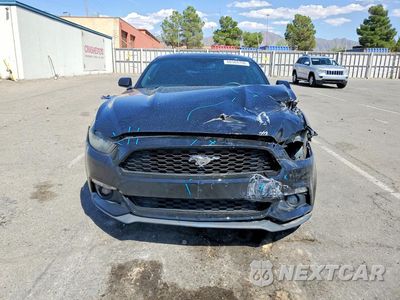 Piąte zdjęcie samochodu w środku: 2015 FORD MUSTANG VIN:1FA6P8TH5F5404029 - miniatura