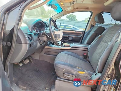 Zdjęcie 7 z 13 samochodu: 2011 NISSAN ARMADA SV VIN:5N1AA0NC1BN616019 - miniatura