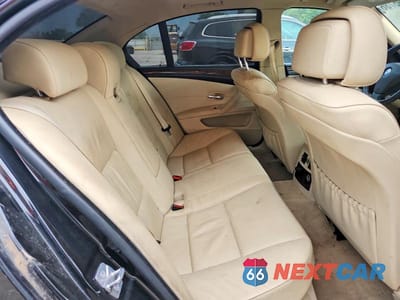 Zdjęcie 10 z 12 samochodu: 2010 BMW 528 XI VIN:WBANV1C59AC388671 - miniatura