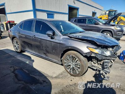 Czwarte zdjęcie samochodu z boku: 2019 TOYOTA CAMRY SE VIN:4T1B11HK6KU194204 - miniatura