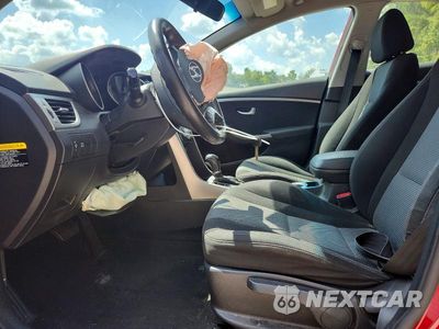 Zdjęcie 7 z 13 samochodu: 2017 HYUNDAI ELANTRA GT BASE VIN:KMHD35LH4HU350223 - miniatura