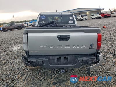 Zdjęcie 6 z 12 samochodu: 2025 TOYOTA TACOMA SR5 VIN:3TYLB5JN5ST065574 - miniatura