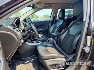 Zdjęcie 7 z 12 samochodu: 2020 JEEP COMPASS LATITUDE VIN:3C4NJDBB4LT230883 - miniatura