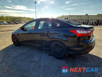 Drugie zdjęcie samochodu z przodu: 2014 FORD FOCUS SE VIN:1FADP3F24EL460040 - miniatura