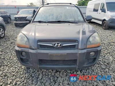Piąte zdjęcie samochodu w środku: 2009 HYUNDAI TUCSON SE VIN:KM8JN72D09U943909 - miniatura