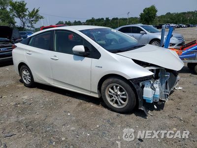 Czwarte zdjęcie samochodu z boku: 2019 TOYOTA PRIUS LE VIN:JTDKARFU2K3095845 - miniatura