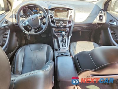 Zdjęcie 8 z 13 samochodu: 2014 FORD FOCUS TITANIUM VIN:1FADP3N21EL281729 - miniatura