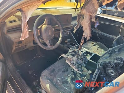 Zdjęcie 8 z 12 samochodu: 2021 KIA K5 LXS VIN:5XXG14J28MG045551 - miniatura