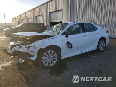 2020 TOYOTA CAMRY LE 4T1C11AK3LU905406 - główne zdjęcie licytacji z USA - miniatura